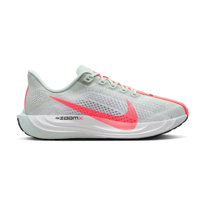 Nike Women's Pegasus Plus Running Shoes