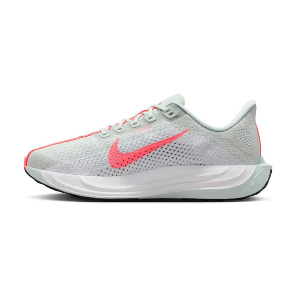 Nike Women's Pegasus Plus Running Shoes